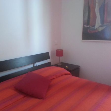 A Due Passi Dal Centro Bed And Breakfast Pisa Exterior photo