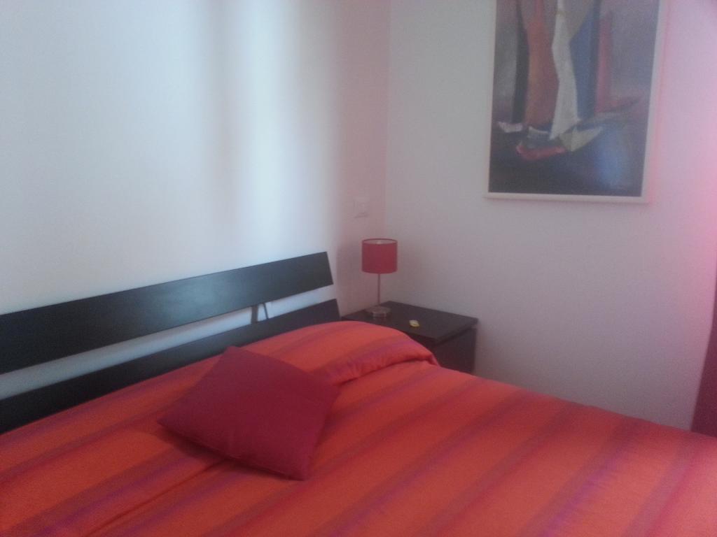A Due Passi Dal Centro Bed And Breakfast Pisa Exterior photo